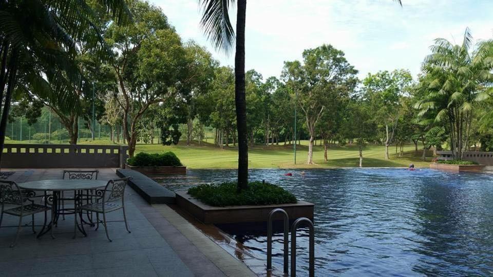 Garden View Pulai Springs Resort سكودايْ المظهر الخارجي الصورة
